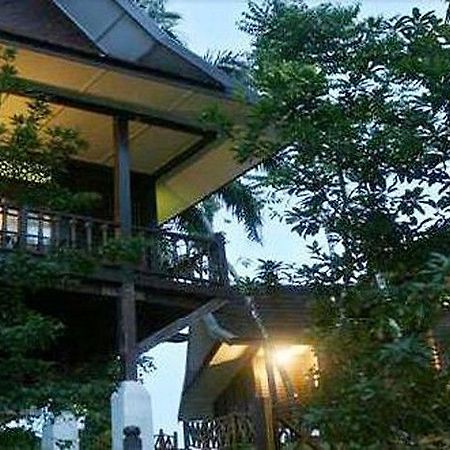 קואלה טרנגאנו Lake Kenyir Resort, Taman Negara מראה חיצוני תמונה
